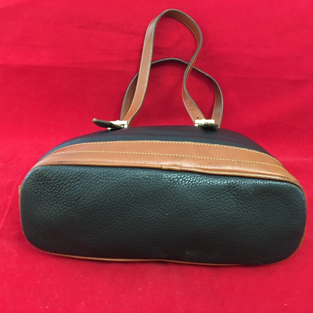 SOLD! DOONEY & BOURKE Vintage AWL METRO Zip Zip - Picture 4 of 8
